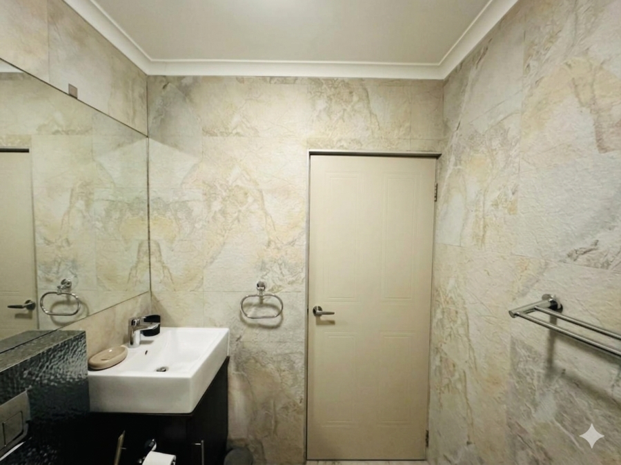 2 Bedroom Property for Sale in Sea Point Western Cape